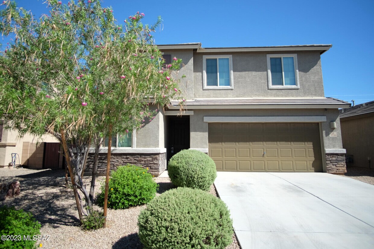 7726 Valkyrie Wy, Tucson, AZ 85757 House Rental in Tucson, AZ