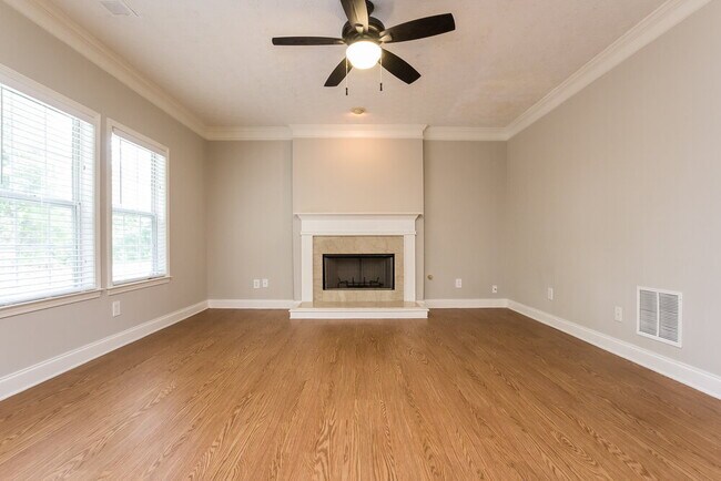 Foto del edificio - 2159 Caneridge Dr