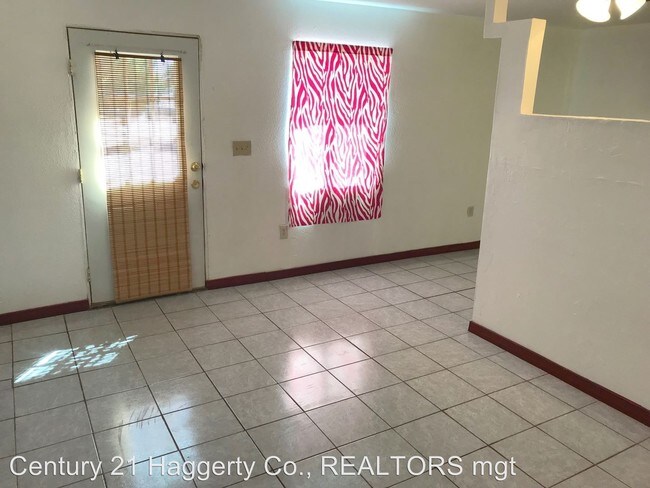Building Photo - 101 El Pinon Dr