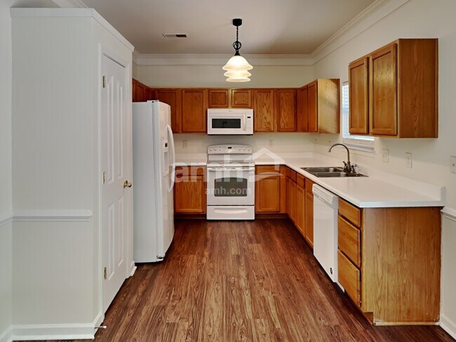 Foto del edificio - 3801 Wingdale Ct