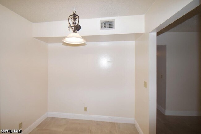 Foto del edificio - 2173 White Pine Cir
