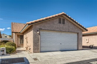 Building Photo - 225 Crosswind Way