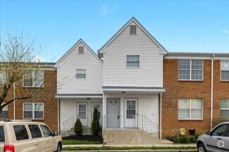 Building Photo - 909 Woodchip Rd