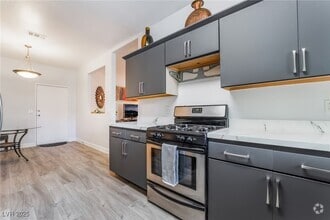 Building Photo - 5250 S Rainbow Blvd