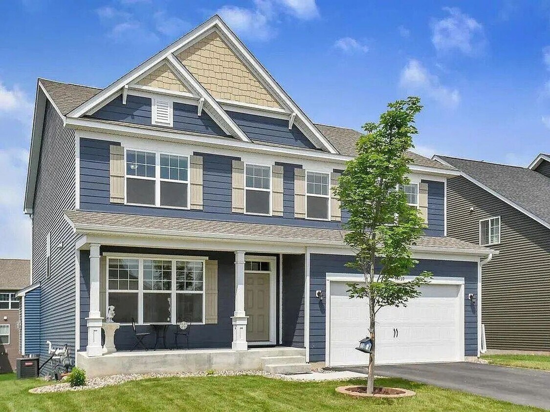 Foto principal - 5 br, 4 bath House - 15739 Evergreen Avenue
