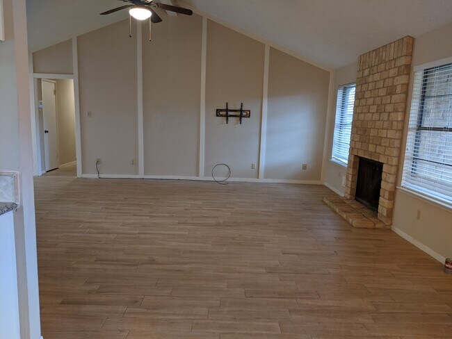 Foto del edificio - 2519 Buffalo Trail