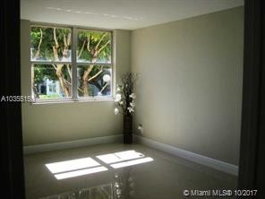 Foto del edificio - 9001 SW 77th Ave