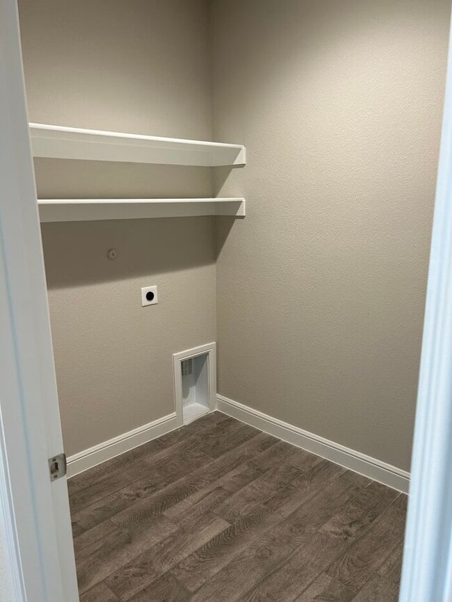 Foto del edificio - Charming 4 beds 3 baths in Haslet!