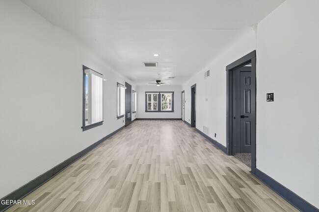 Foto del edificio - 3800 Altura Ave