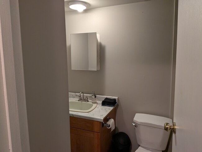 Building Photo - 1755 No 9 Highway215