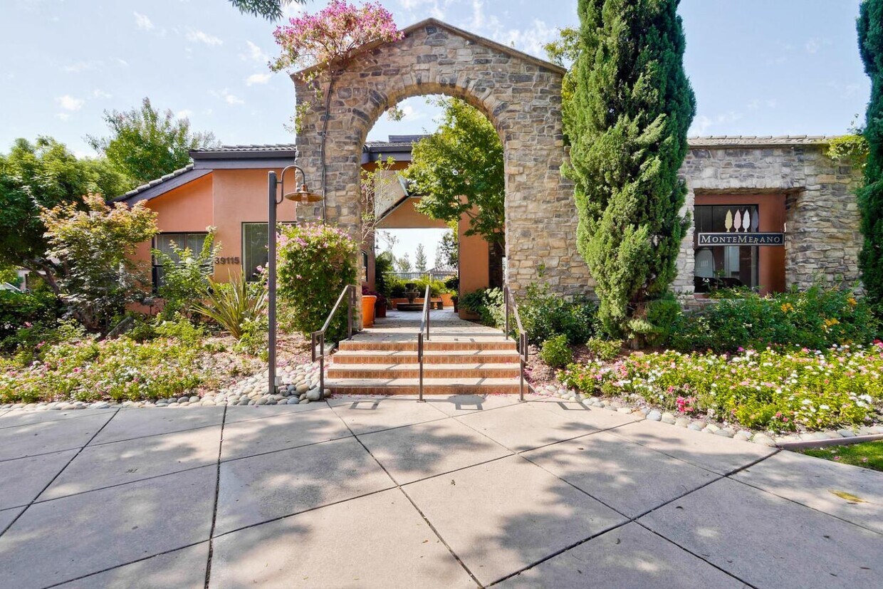 39149 Guardino Dr Unit 154, Fremont, CA 94538 Condo for Rent in