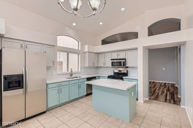 Building Photo - 2 br, 2 bath House - 7250 E Knoll Street UNIT