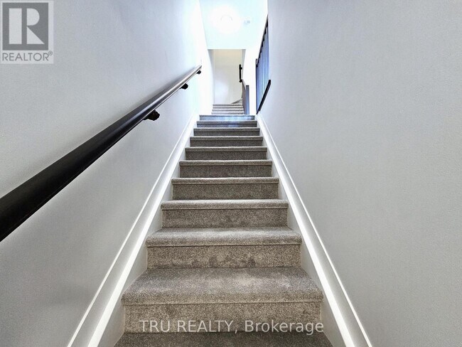 Photo du bâtiment - 19 Pyrite Private