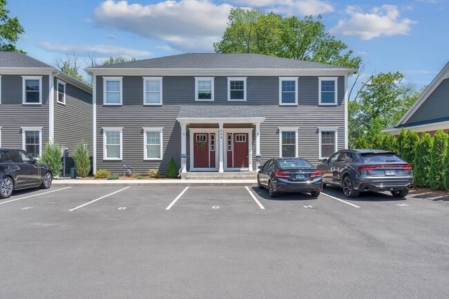 Building Photo - 204 Mountain Rd