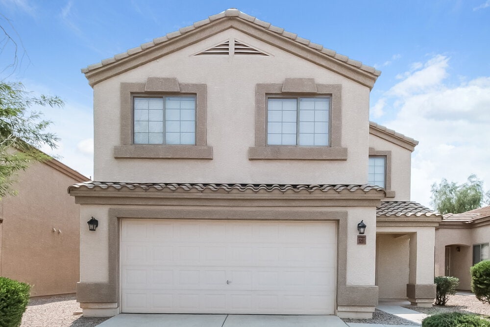 Primary Photo - 3251 W Carlos Ln