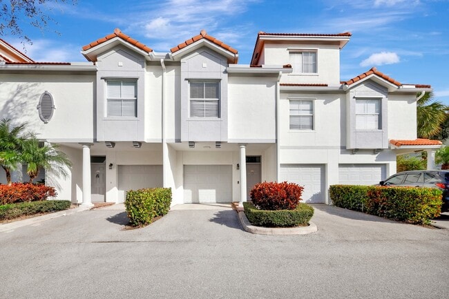Foto del edificio - 2038 Alta Meadows Ln
