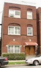 Building Photo - 2518 S California Ave
