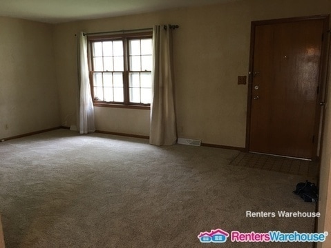 Foto del edificio - 9905 E 76th St