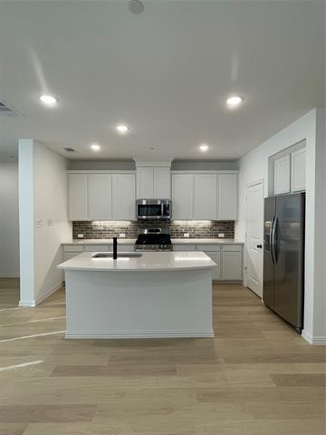 Foto del edificio - 516 Parkside Dr