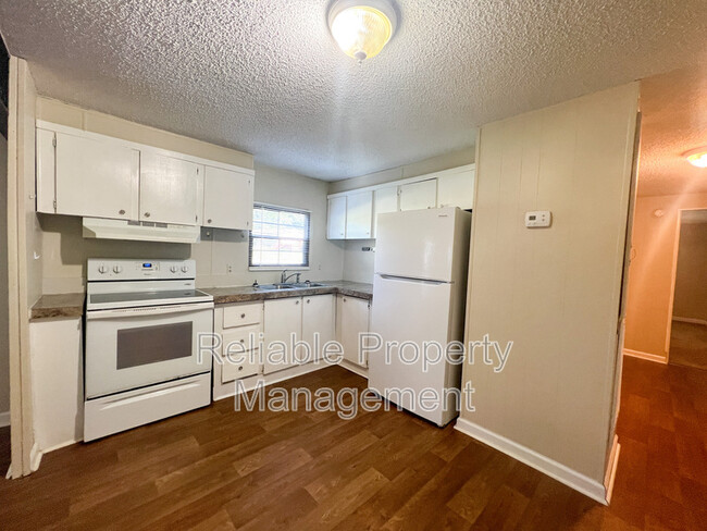 Foto del edificio - 5773 Zacks Mill Rd