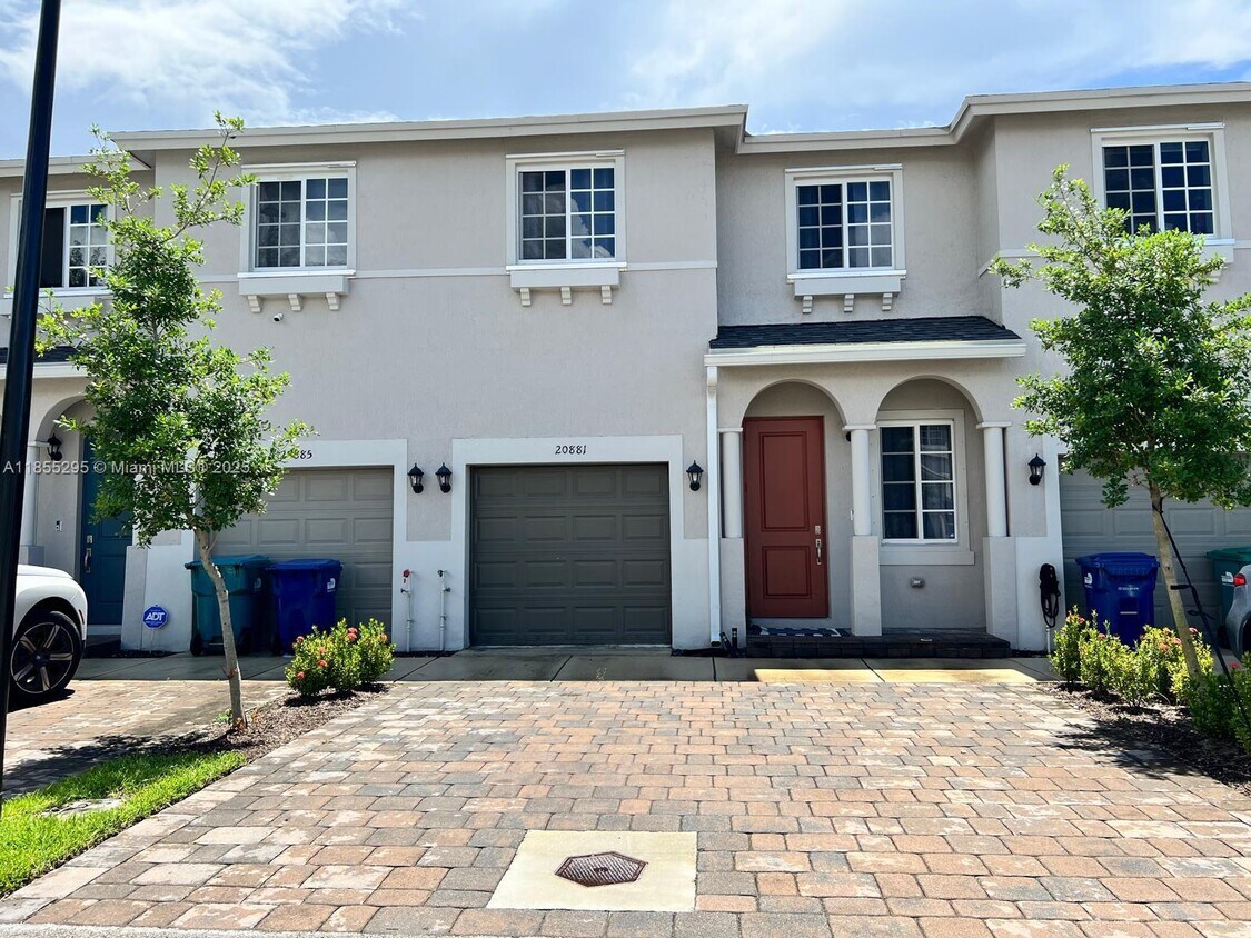 Primary Photo - 20881 NW 9th Path