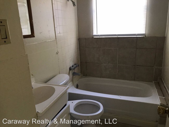 Foto del edificio - 2 br, 1 bath House - 2778 Elmhurst