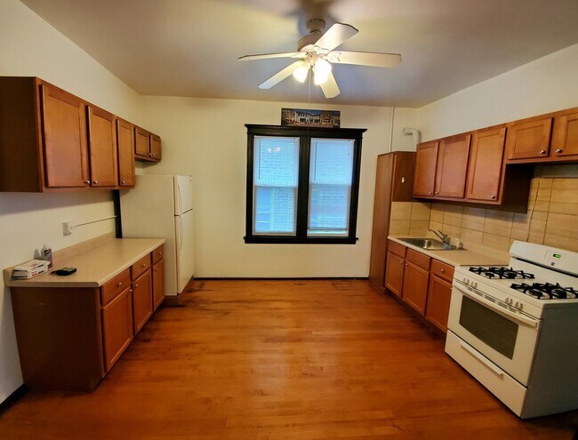 Foto del edificio - 2219 W Rice St