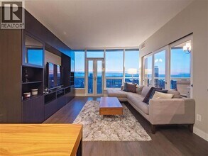 Building Photo - 833 Seymour St