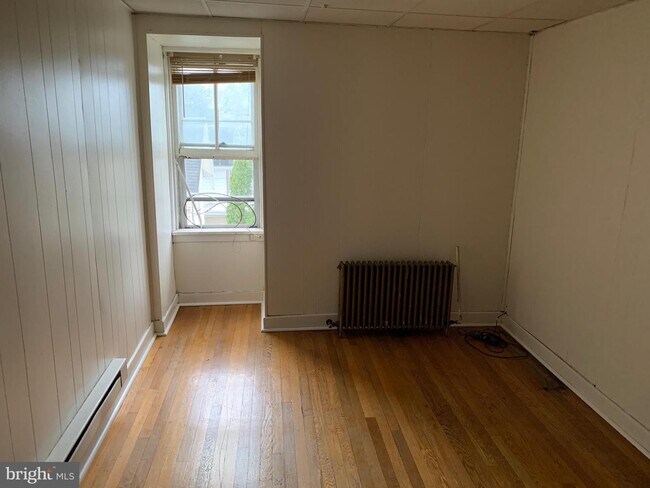 Building Photo - 138 S Carlisle St