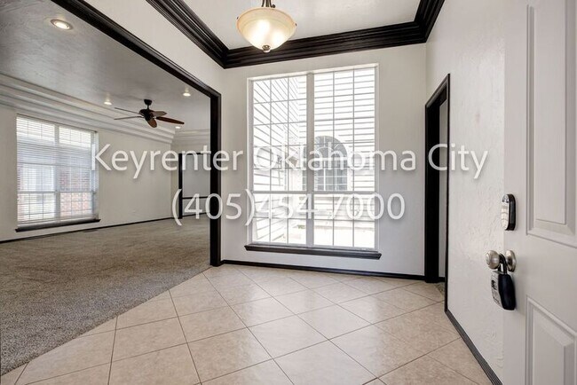 Foto del edificio - 12100 Blueway Ave