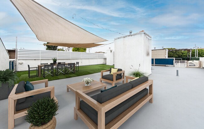 Foto del edificio - 521 Pier Ave