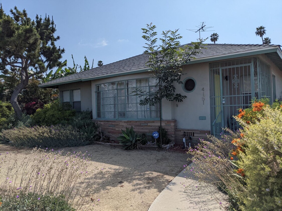 Page 2 50 Apartments over 2,000 for Rent in Baldwin Hills, CA