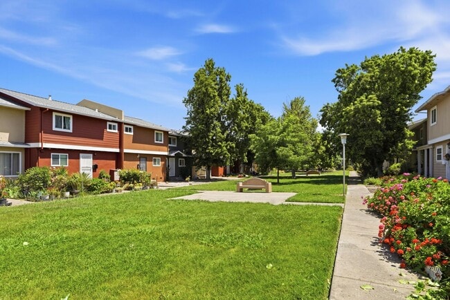 Photo - 5943 Mack Road Townhome