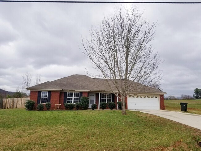 Building Photo - 323 Willow Oak Dr