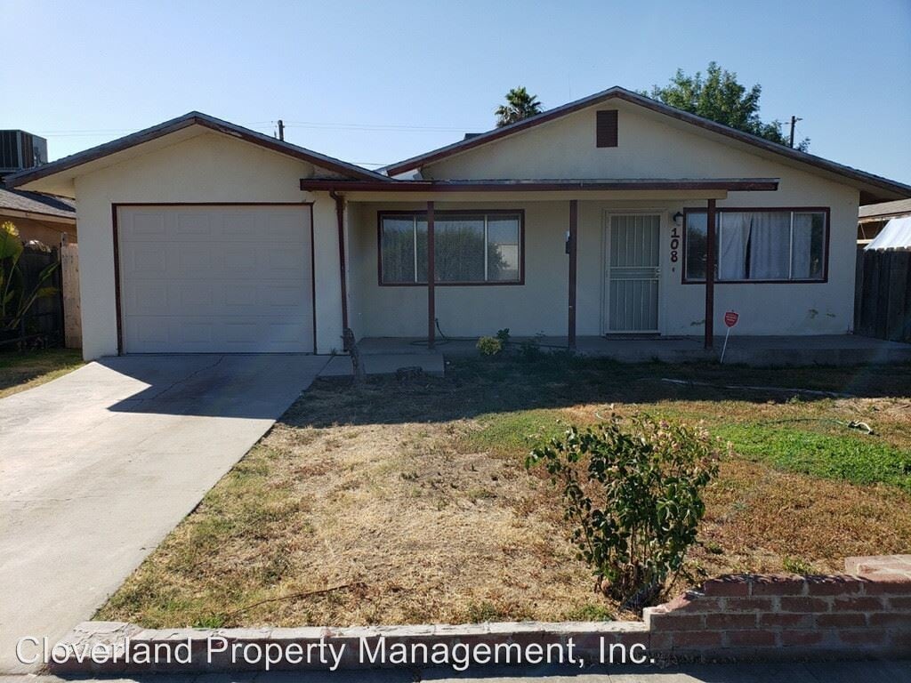 3 br, 2 bath House 108 Mariposa Way House for Rent in Chowchilla