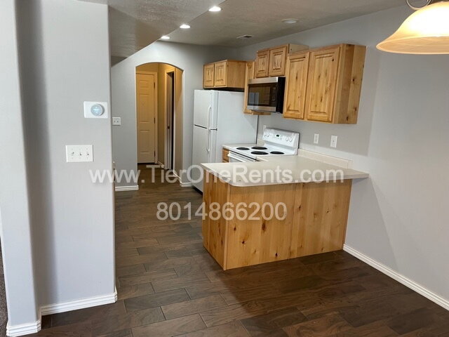 Foto del edificio - NO DEPOSIT option available for qualified ...