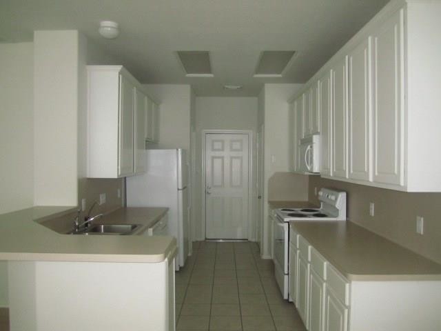 Building Photo - 16219 Greenport Ln