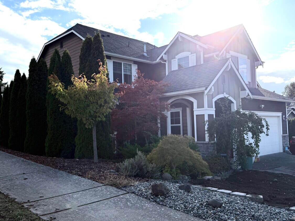 Foto principal - 9929 S 228th Pl