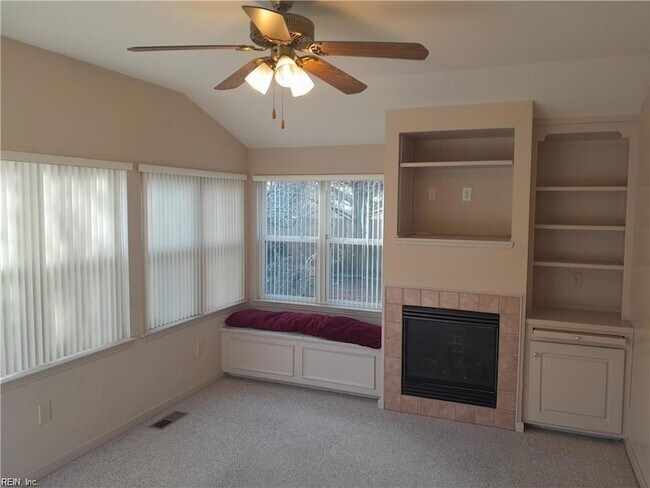 Foto del edificio - 4525 James Ct