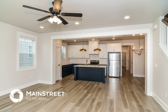 Building Photo - 228 Sounder Cir