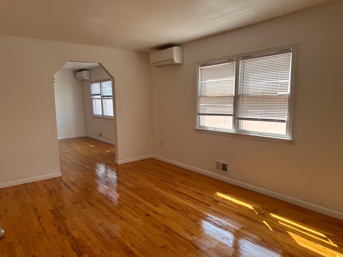 Primary Photo - 455 Livermore Ave