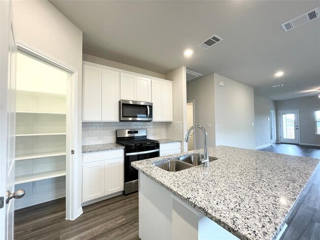 Foto del edificio - 3622 Sweet Watermelon Ln