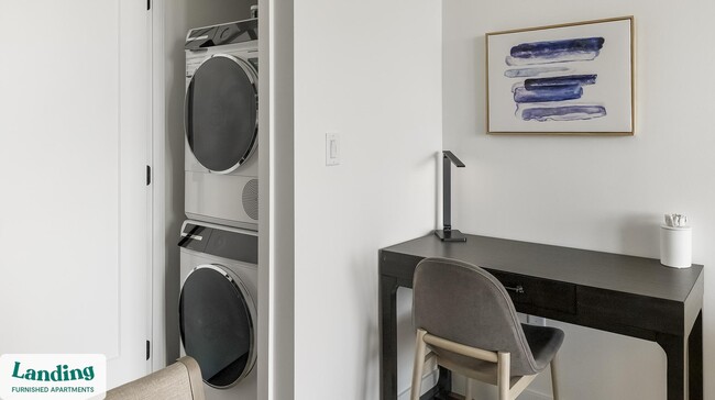 Building Photo - 632 Howard Rd SE