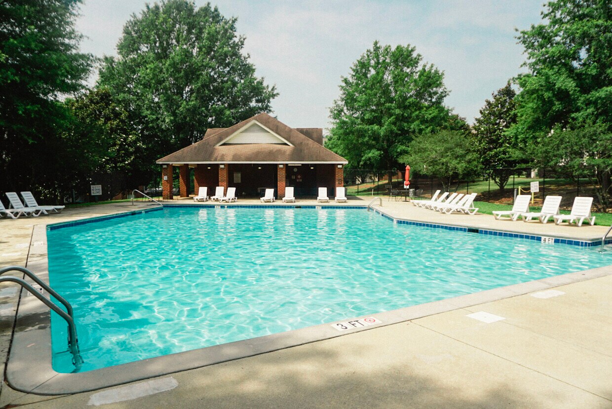 Primary Photo - 111 Wexford Dr