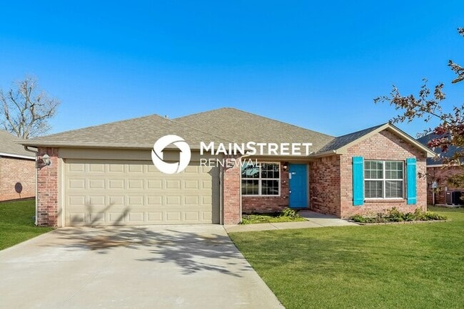 Building Photo - 2110 Bradford Ln