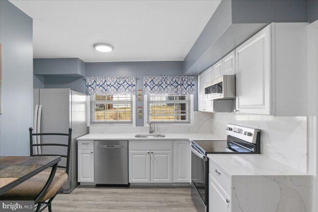 Foto del edificio - 1111 Parkington Ln