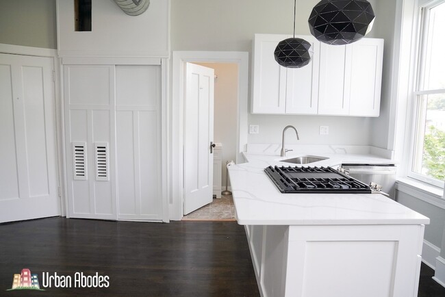 Foto del edificio - 3559 N Ashland Ave
