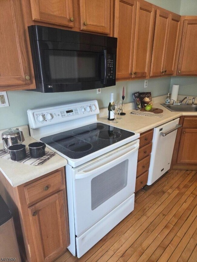 Foto del edificio - 25 Main St