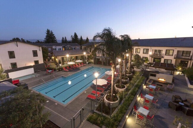 Foto del edificio - 1101 N Fair Oaks Ave