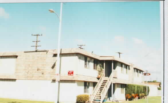 Building Photo - 201 La Canada Ave